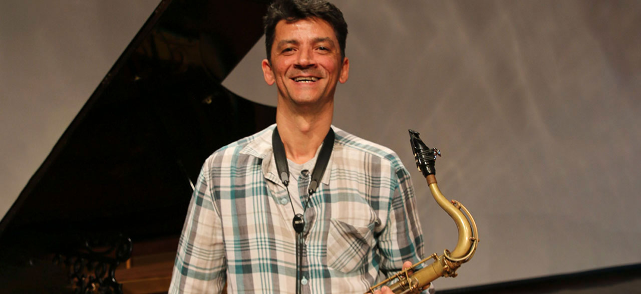 Vitor Alcântara